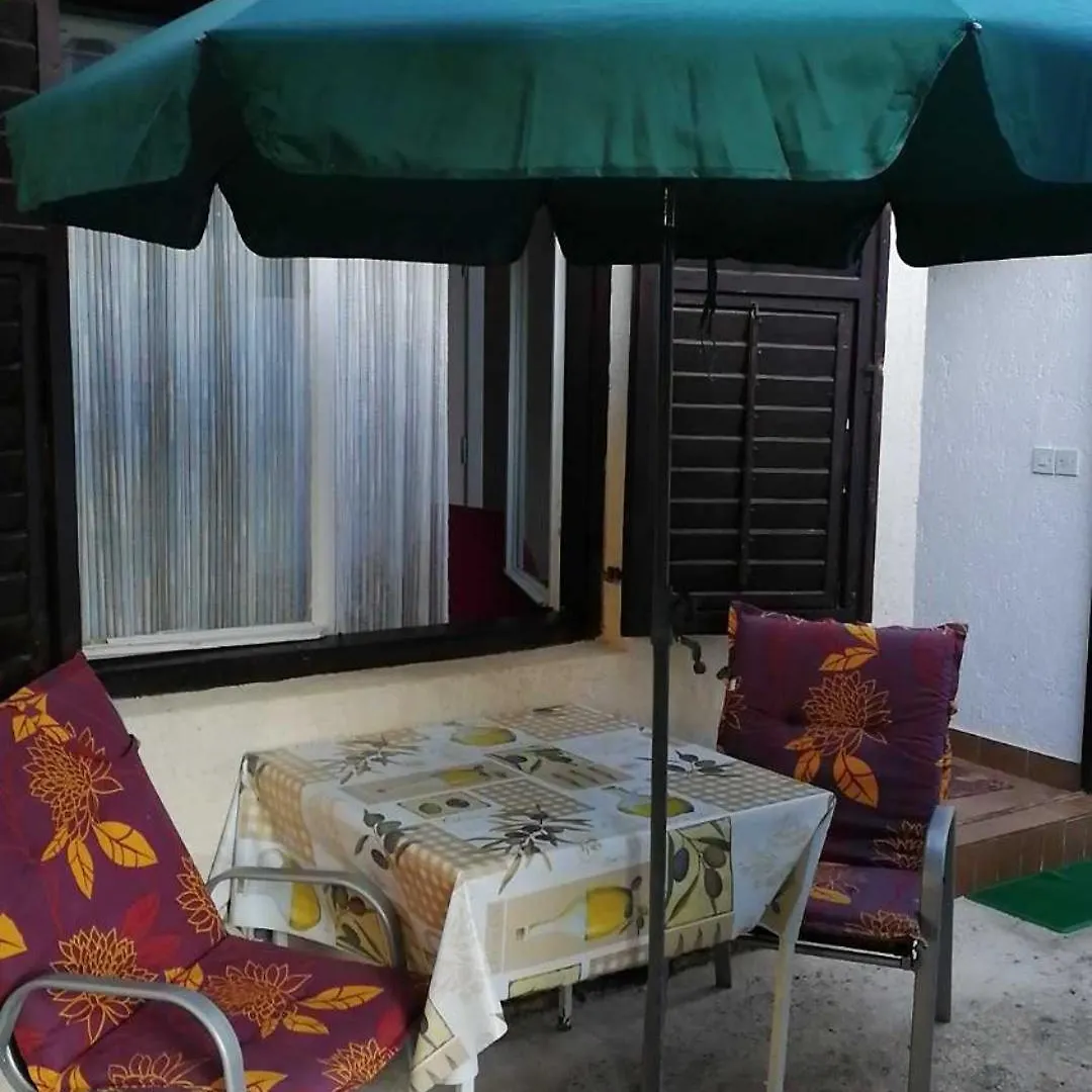 רוביני Apartments Villa Martinuzzi